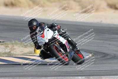 media/Nov-16-2025-Race Pace (Sun) [[8c5fa54630]]/Non Verified Riders (1st 20 Minutes)/2-Turn 10 (1010am)/